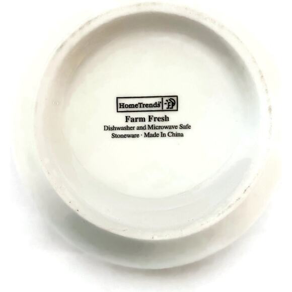 Home Trends Farm Fresh Bowl Set of Four White With Red Checks 3.25 x 5.5 - Picture 7 of 7